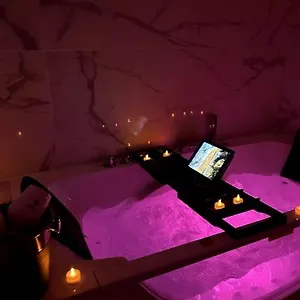 love-room-bdsm-50-nuances-de-grey-parking-gratuit.fr-provencehotel.com/